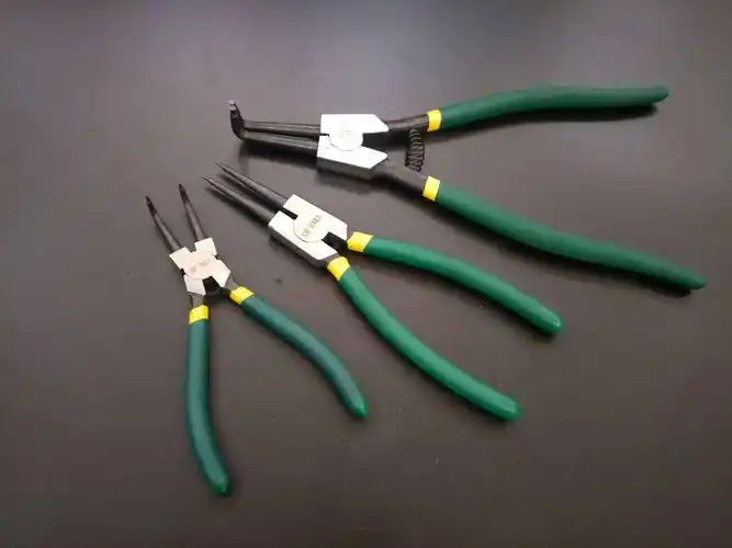 无耳内卡簧拆卸工具