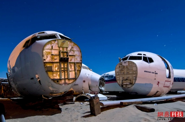 探秘美国加州诡异飞机墓地