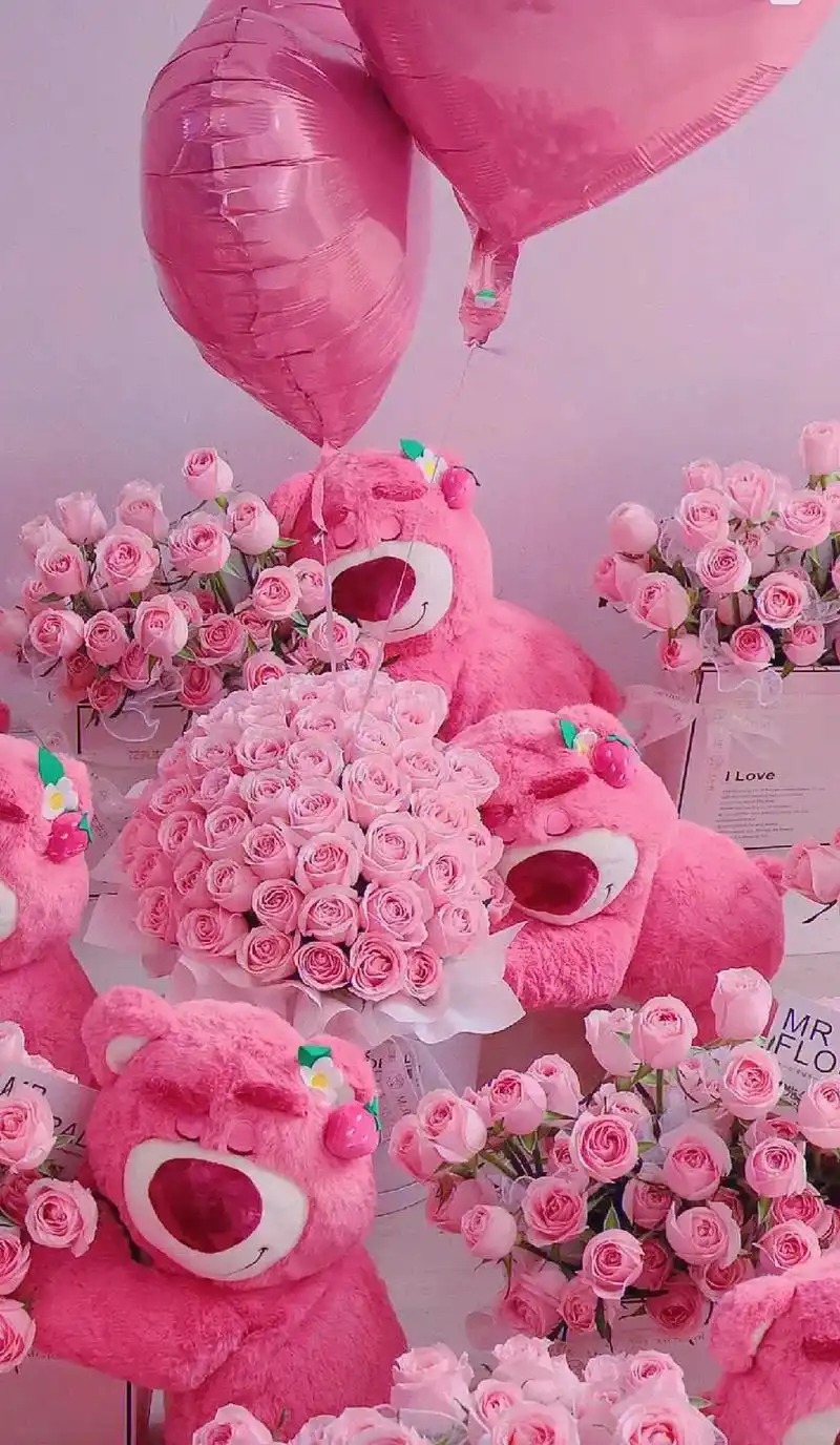 草莓熊花束 #手机壁纸 #你的壁纸被我承包了 #少女心爆棚 - 抖