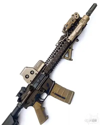 魅力ar自从m4诞生以来虽然造型百变但是无法超越