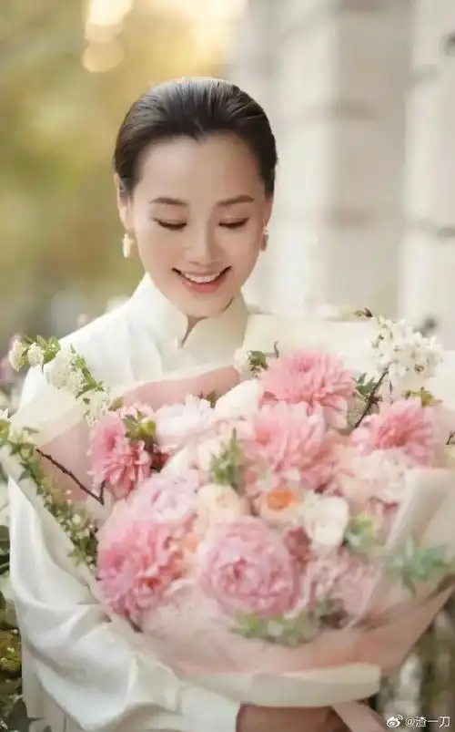 西华,林依轮老婆.