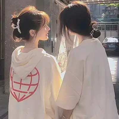 闺蜜女头/你是我选中没有血缘关系的亲人._女生头像_我要个性网