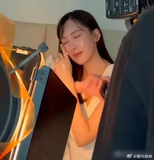 林志颖老婆拍大片,40岁陈若仪状态很不错,有辨识度的长相,很有个人