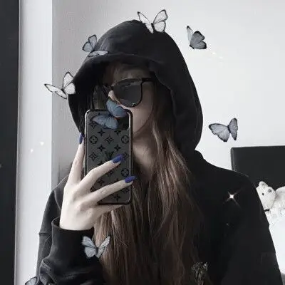 不露脸女头 手机控女头