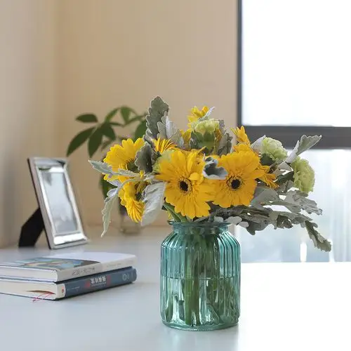 鲜花 小桌花 小瓶插 餐桌花 茶几花 办公桌花 老总办公室花