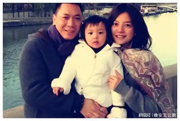 赵薇机场透露将回归,小燕子的"恶",真没人能治她吗|记者|林心如