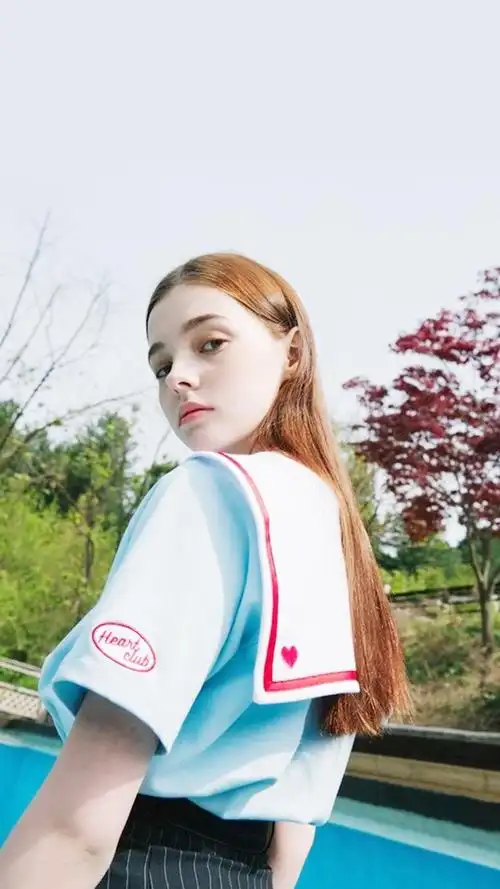 90后个性欧美女孩青春写真