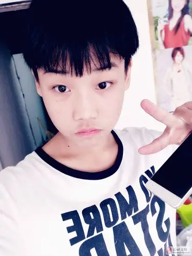 【帅男秀场】罗瑞 13岁 摩羯座 学生