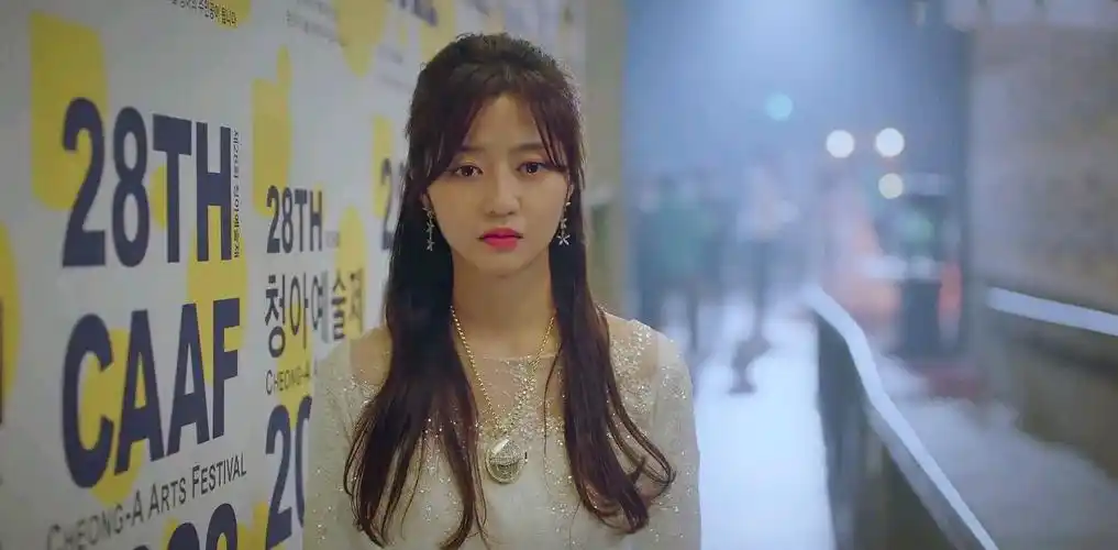 《顶楼2》:夏允哲为恩星买通钢琴老师,裴露娜摔下楼生死未卜