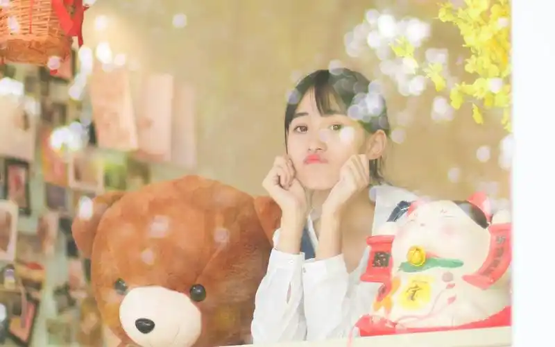 清纯甜美少女小清新高清桌面壁纸