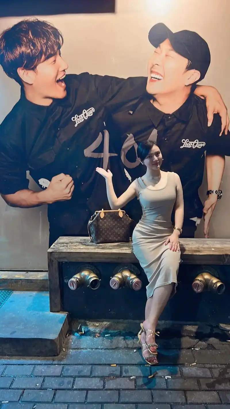 追了rm十年 这是离他们最近的一次01#haha河东勋 #金 - 抖音