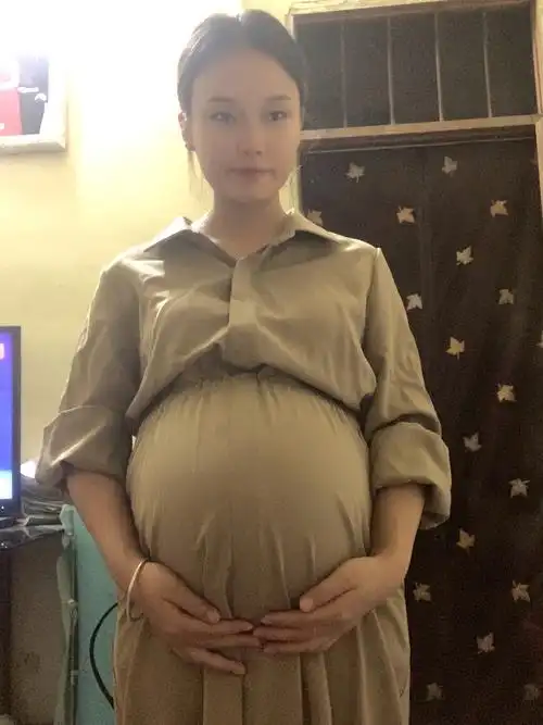 怀孕30周77感觉肚子这样拍好大现在已经胖了差不多2 | 妈妈网轻聊