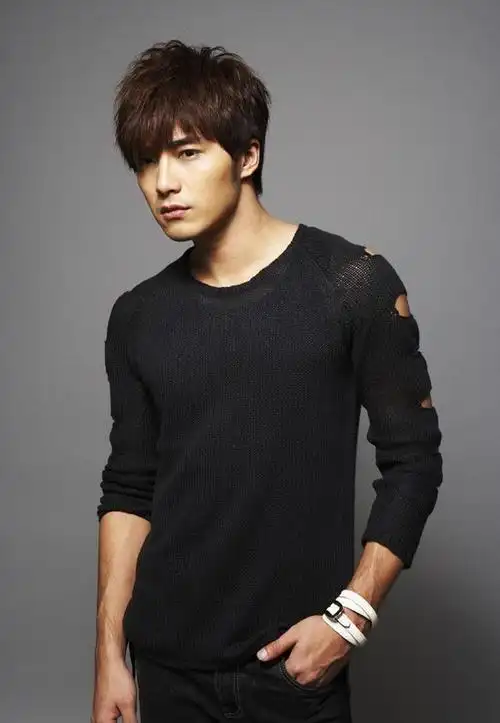 台星贺军翔言论翻车,重男轻女思想遭炮轰,公开道歉评论一边倒!