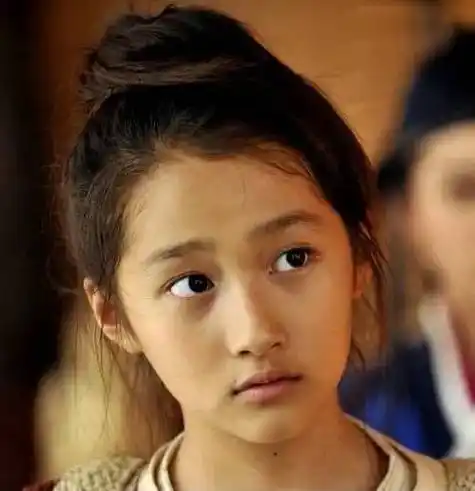 "京圈格格"关晓彤:出生富贵,10岁遭网曝,20岁交顶流男友_因为_内心