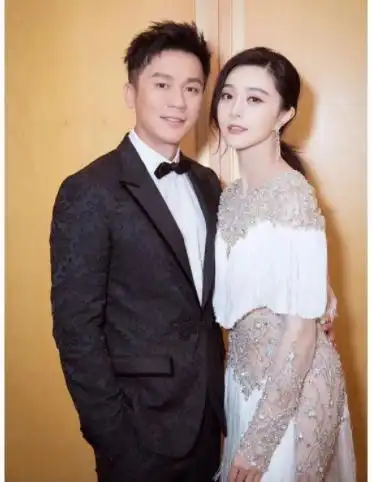 李晨新恋情曝光?新女友身价 50 亿,不娶豪门誓不罢休
