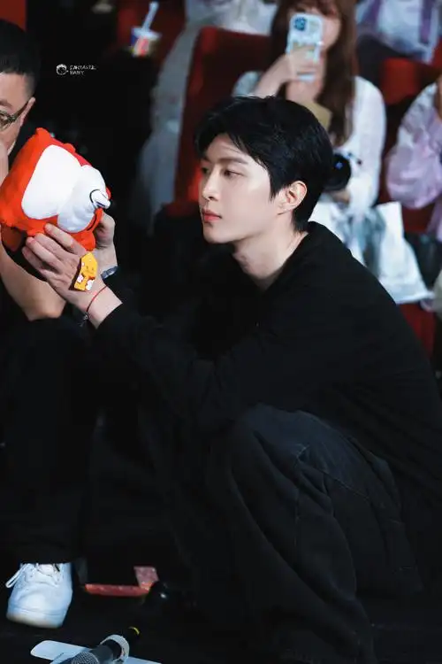 fantasticbaby丨范丞丞