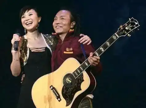 四月,世间所有的美好,就是许巍 叶蓓