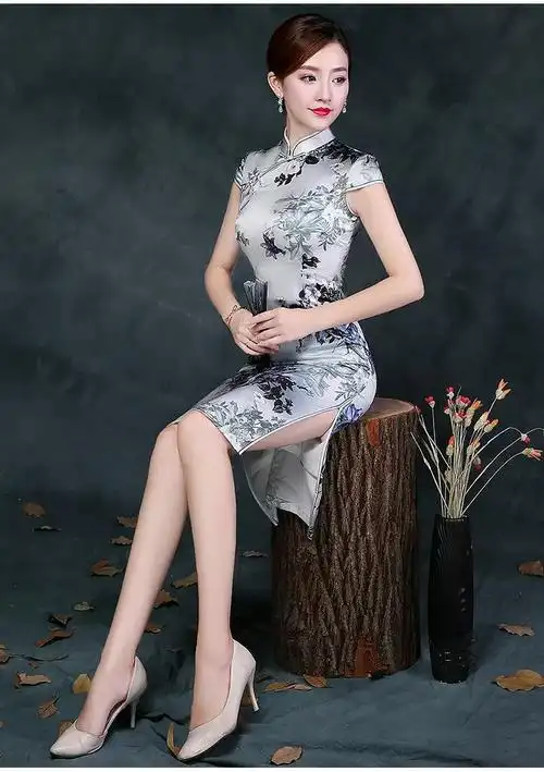 旗袍魅力永不褪色,文化之韵成就经典,传承国家级非物质文化遗产