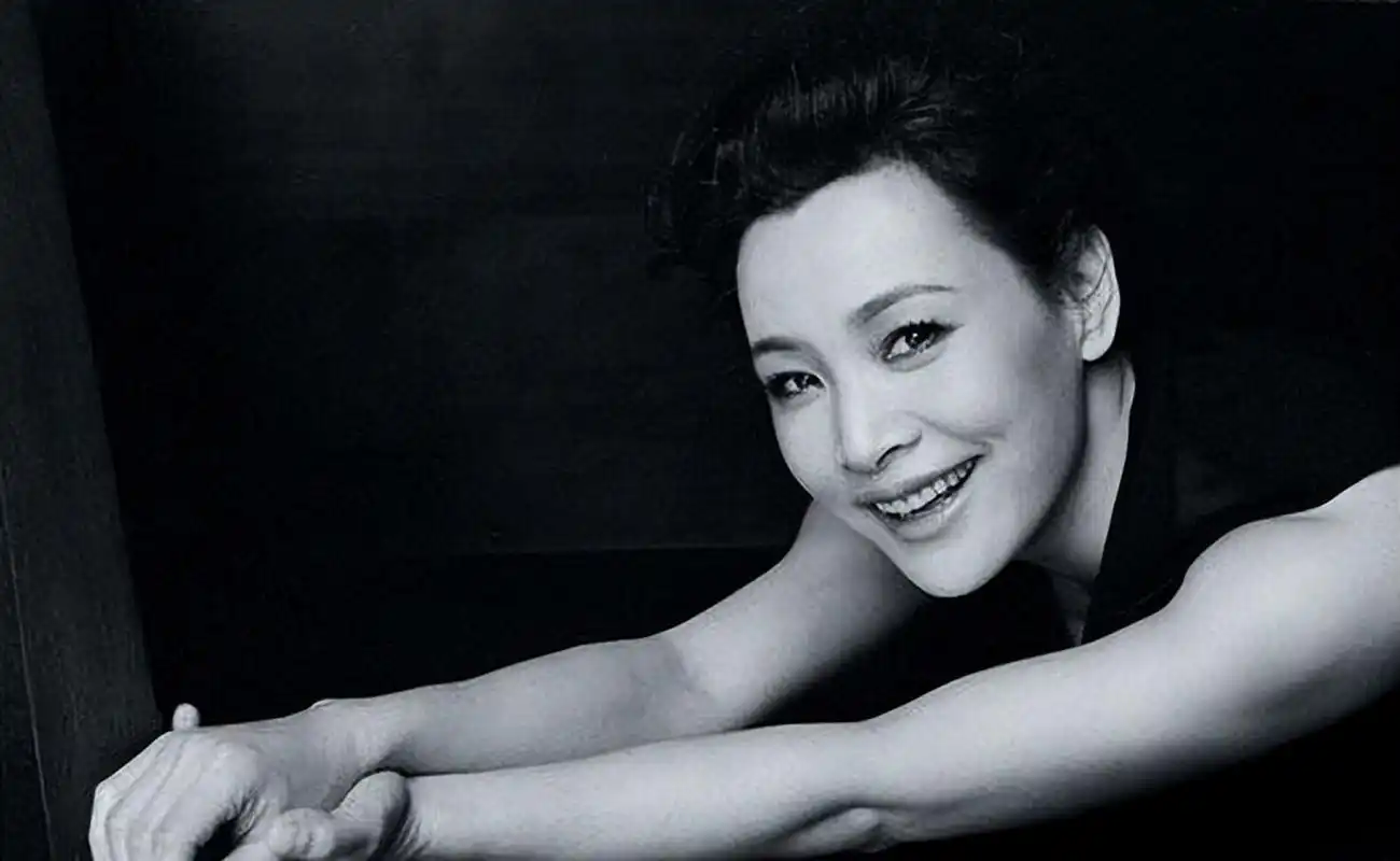 陈冲的"毁灭史",春晚5字得罪众人,在美国弃养双胞胎女儿  #晒出上学时