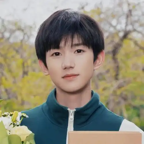 酷酷的王源氛围感363436373039头像