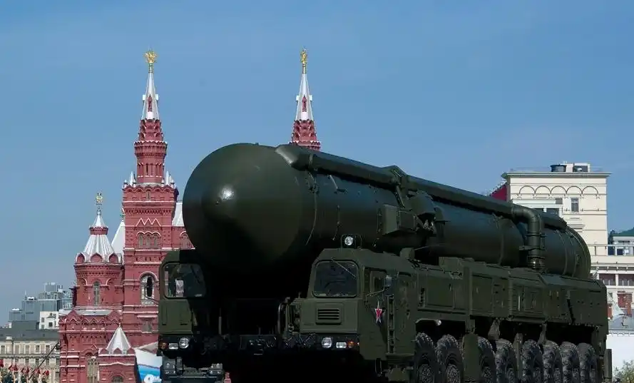 中国上周成功试射东风41洲际导弹 或在年底成军_高清图集_新浪网