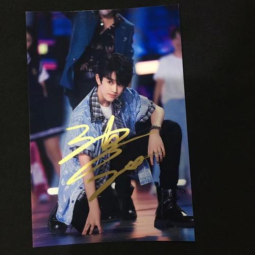 tf 家族三代张极亲笔签名照亲签保真应援周边产品正品收藏无印刷