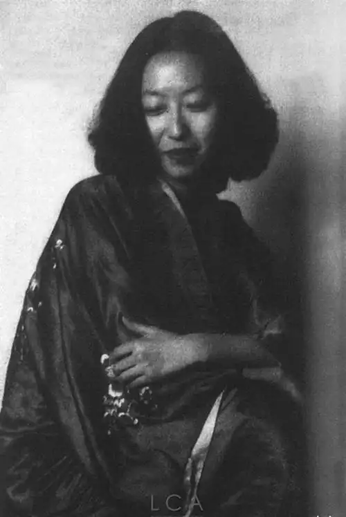 张爱玲说人生有三恨海棠无香鲥鱼多刺红楼未完什么意思