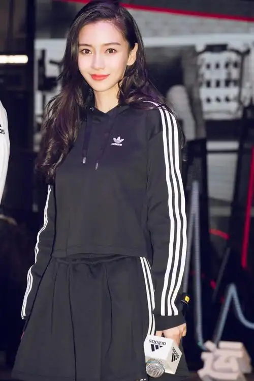 angelababy阿迪达斯