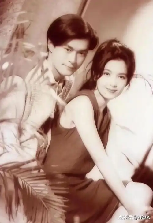 1995年,由古天乐,李若彤主演的《神雕侠侣》横空出世,迅速火遍两岸三