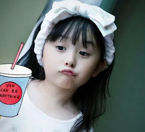 刘楚恬是小山竹吗