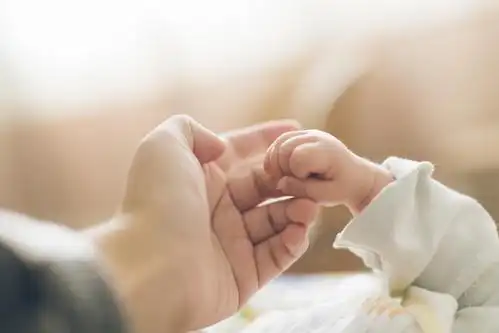 美国印度裔有叫柯伟德的博士与新冠英文名同音感受很奇怪