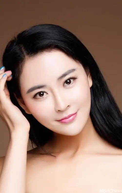 环球小姐中国区大赛亚军吴丹,进军影视星途璀璨