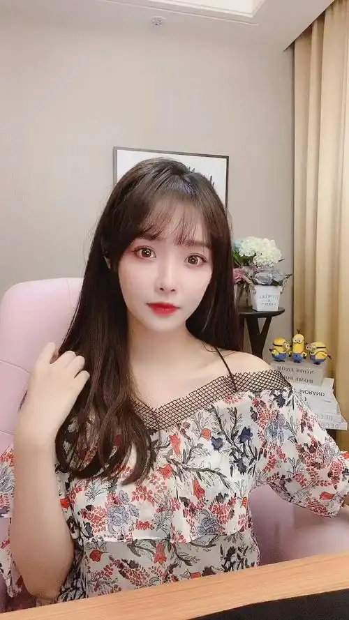 朱容君-兔子牙_2020-06-29 22时0分嘻嘻我来啦