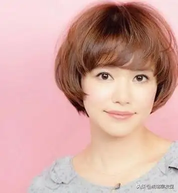 女短发发型图片大全2022减龄圆脸