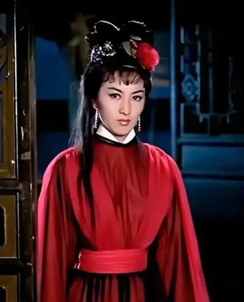 朱虹:虽然我曾是香港百万票房女星,但我的父亲从不看我演的电影