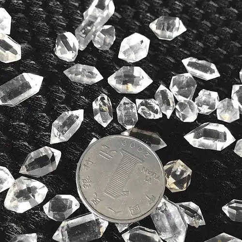 纯天然白水晶原石小颗粒原石白水晶闪钻