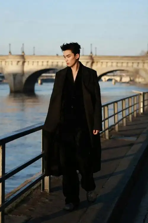 吴磊巴黎时装周##巴黎男装周##2024fw巴黎男装周