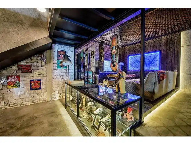 不一样的刺青店