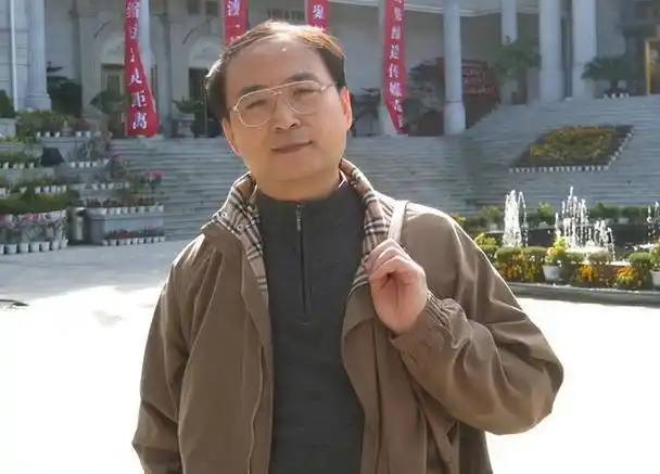 智商3岁"天才指挥家"舟舟,光环褪去,如今怎么样了?