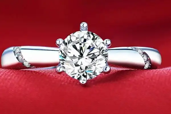 老凤祥7000多的奢侈品钻戒多少钱回收