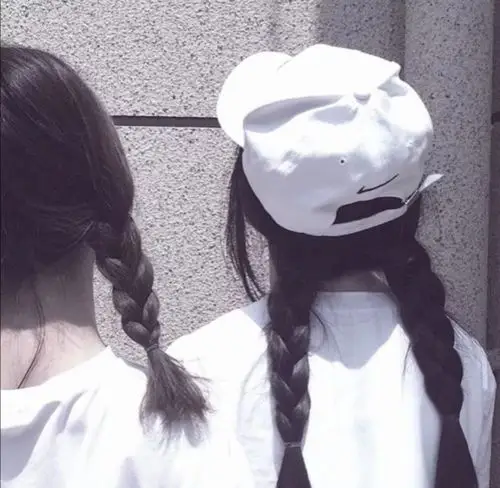 真人闺蜜头像(无脸)-佩琪头像铺-话本小说网