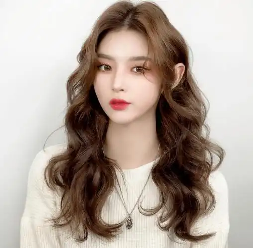 让女星都上瘾的卷发魅力不小