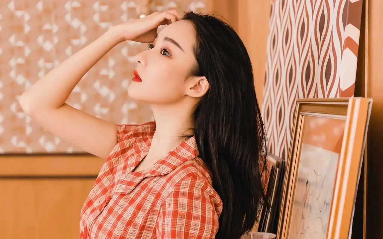 性感美女港风复古写真图片壁纸