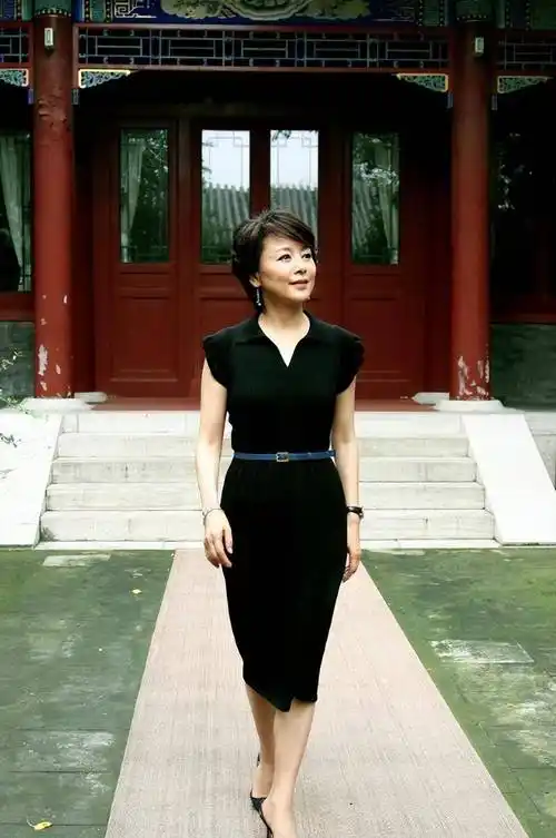 演员张瑜:我这辈子挺可怜的,66岁没有婚姻也无子女