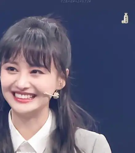 郑爽俞灏明《王牌对王牌》合体,再现"爱的华尔兹"