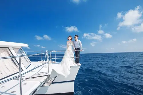 爱菲斯婚纱摄影游艇客片