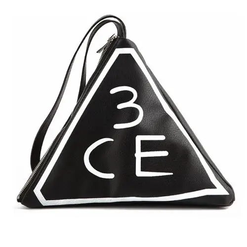 【3ce】triangle pouch 立体三角形手拿包