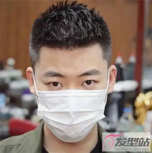 两边铲个性男生短发 打造清爽时尚潮男_发型站_最新流行发型设计发型