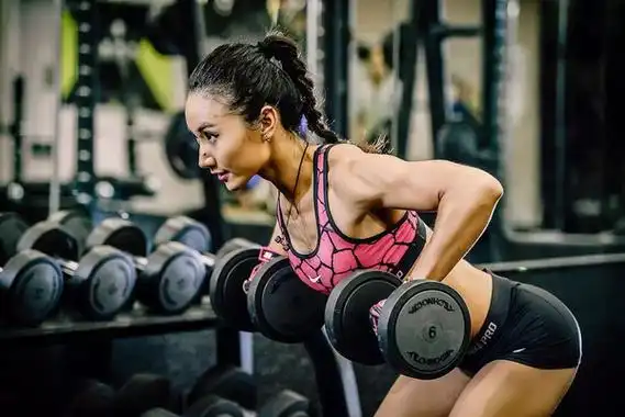 健身教练如何_健身教练如何考