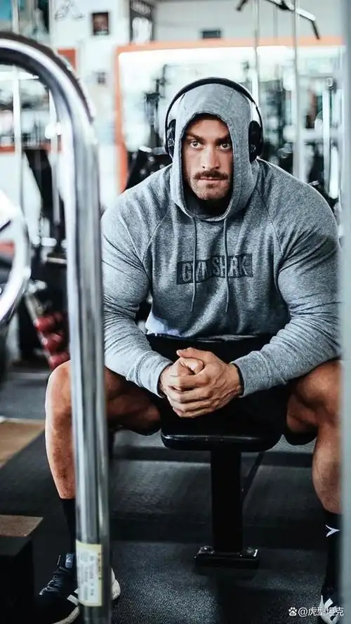 克里斯·布姆斯泰德:哈尼.兰博德给我的改变,让我重新爱上了健美